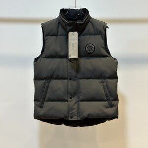 🤍🤍Canada goose gray down vest